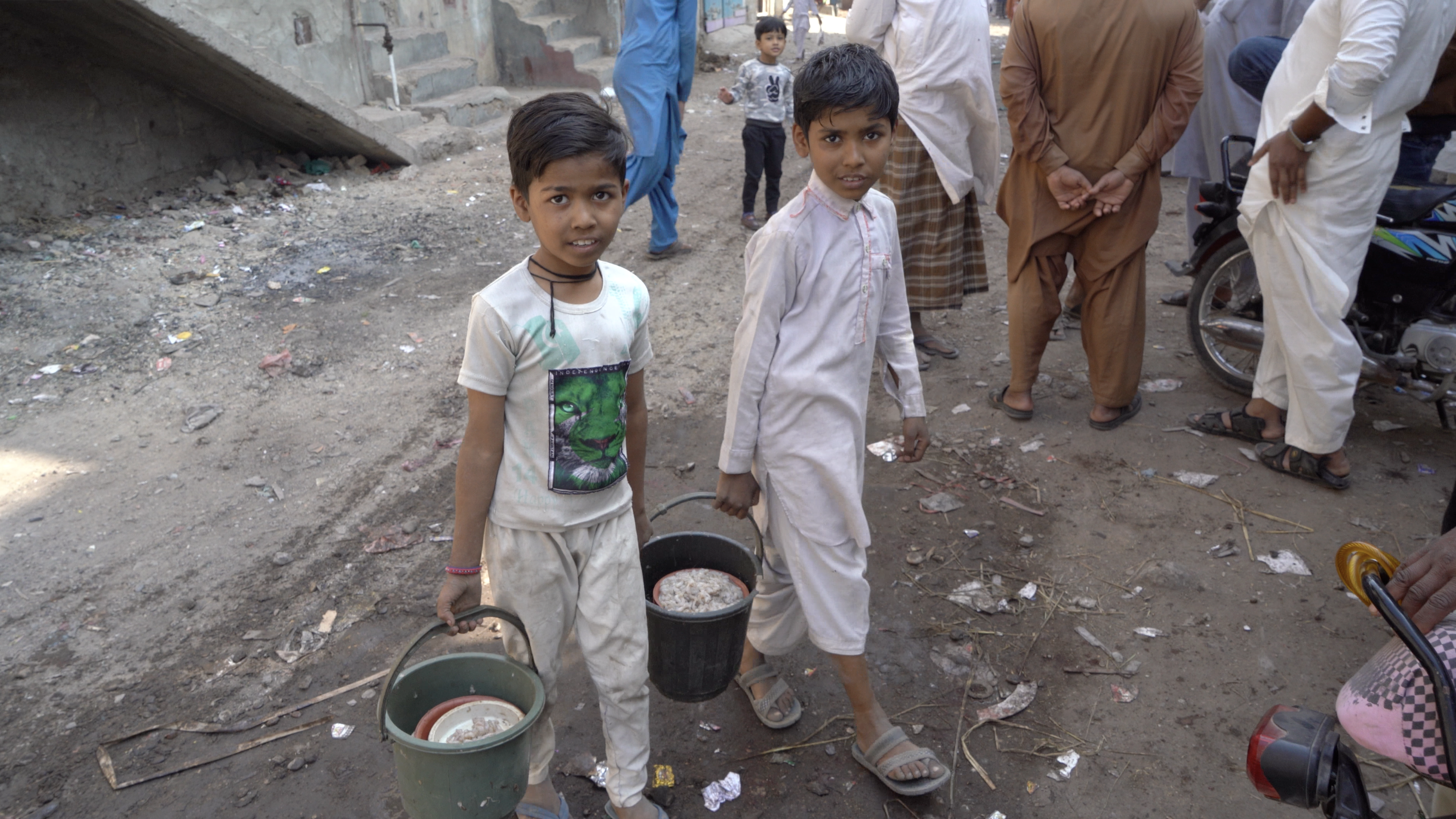 Machar Colony children